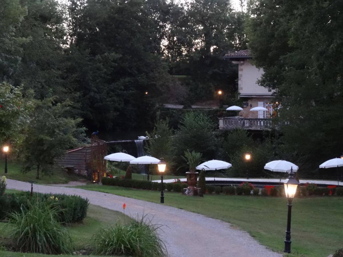 Hostellerie Restaurant Les Gorges De L'Aveyron Bruniquel Exteriér fotografie