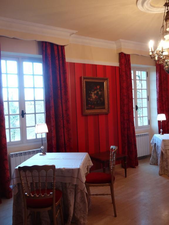 Hostellerie Restaurant Les Gorges De L'Aveyron Bruniquel Exteriér fotografie