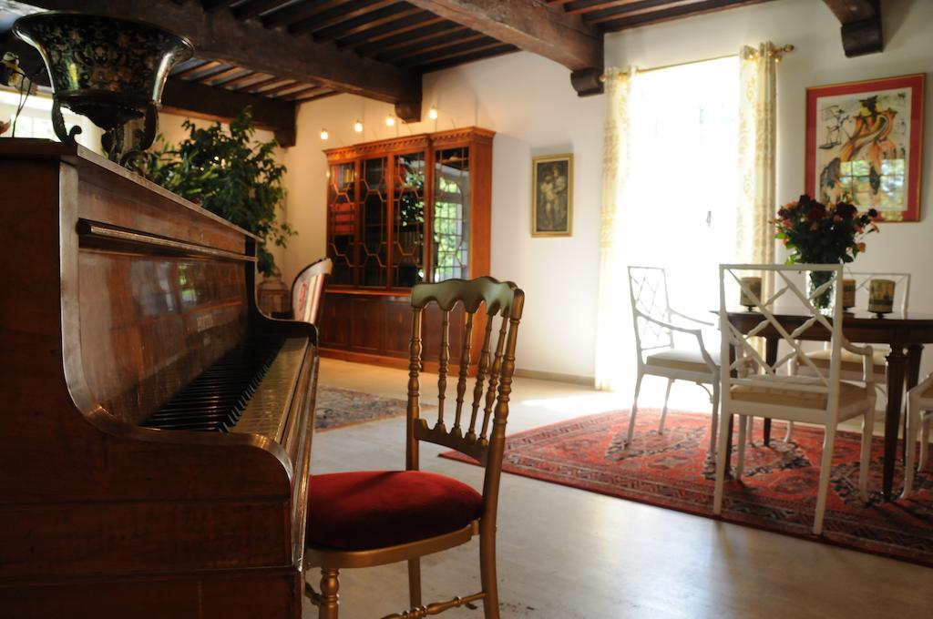 Hostellerie Restaurant Les Gorges De L'Aveyron Bruniquel Exteriér fotografie
